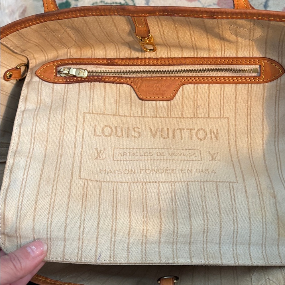 FINAL PRICE DROP Louis Vuitton Neverful MM - Picture 11 of 12